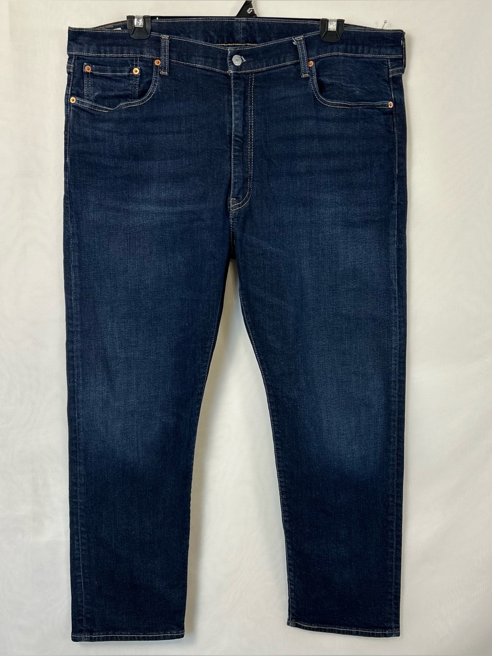 Men’s Levi’s 502 Straight Leg Medium Wash Jeans 44X32